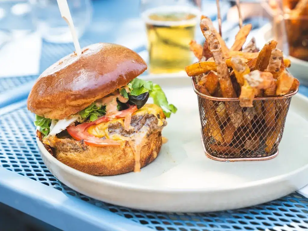 La Grange des Frangins_Saint-Cyr-sur-Loire_slider_image_2