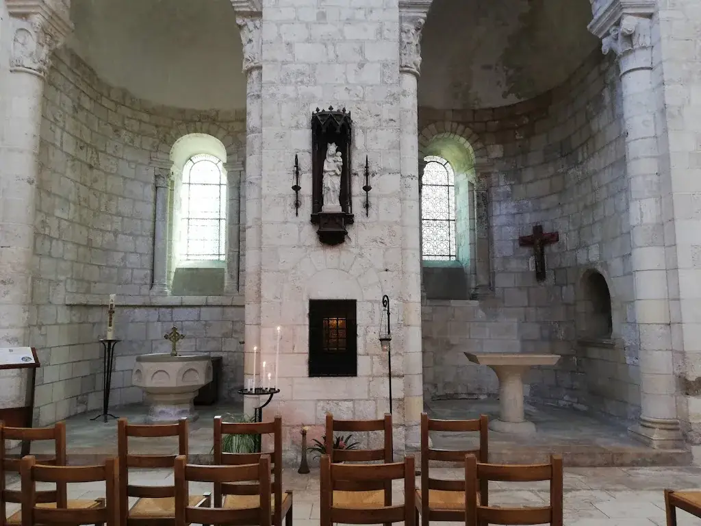 Cafe De La Ville restaurant à Saint-Benoît-sur-Loire