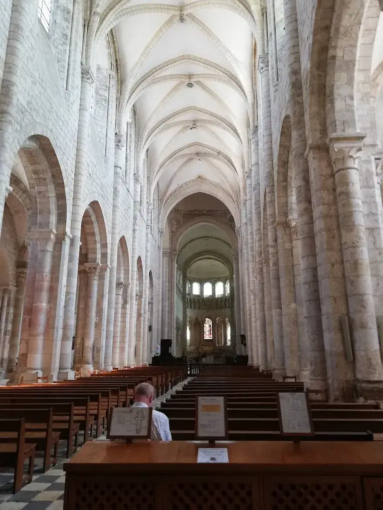 Cafe De La Ville_Saint-Benoît-sur-Loire_slider_image_2