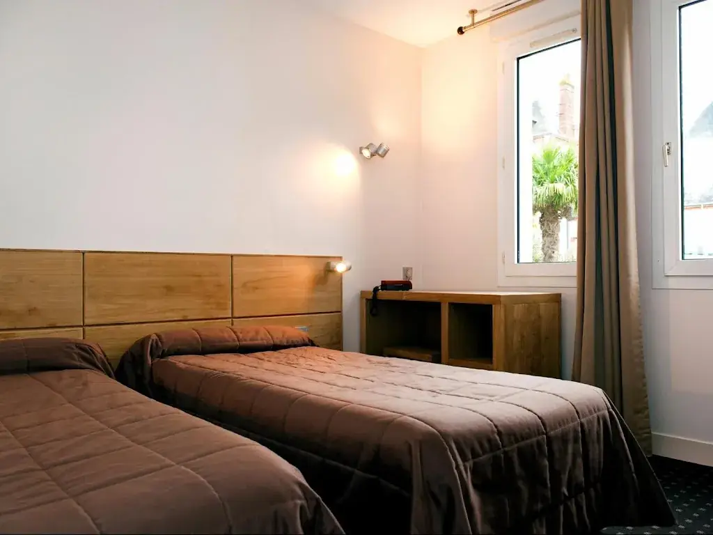 Logis Hôtel du Labrador_Saint-Benoît-sur-Loire_slider_image_2