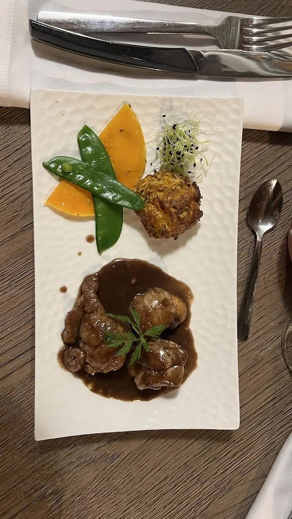 Margot Jérôme_BOUCHON DIX VINS_Saint-Cyr-en-Val_recensione