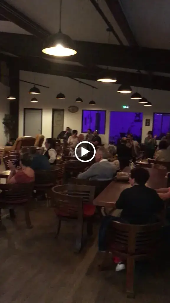 Road Trip café_Noyers-sur-Cher_slider_image_2