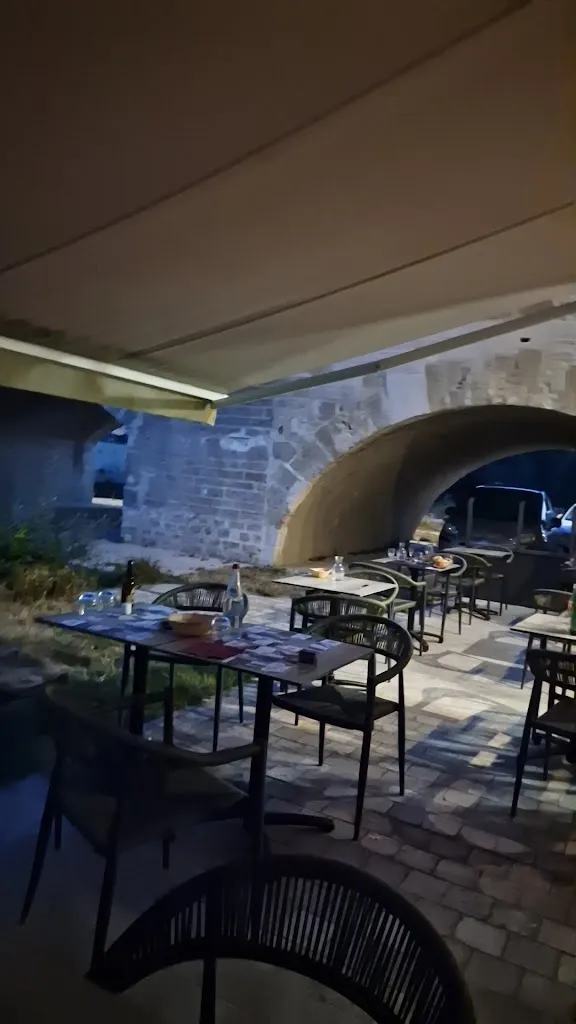 Sur le Pont_Saint-Aignan_slider_image_2