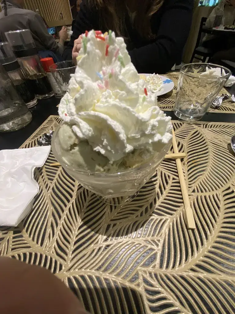 zozo envoyage_Sushi sando_Saint-Aignan_review