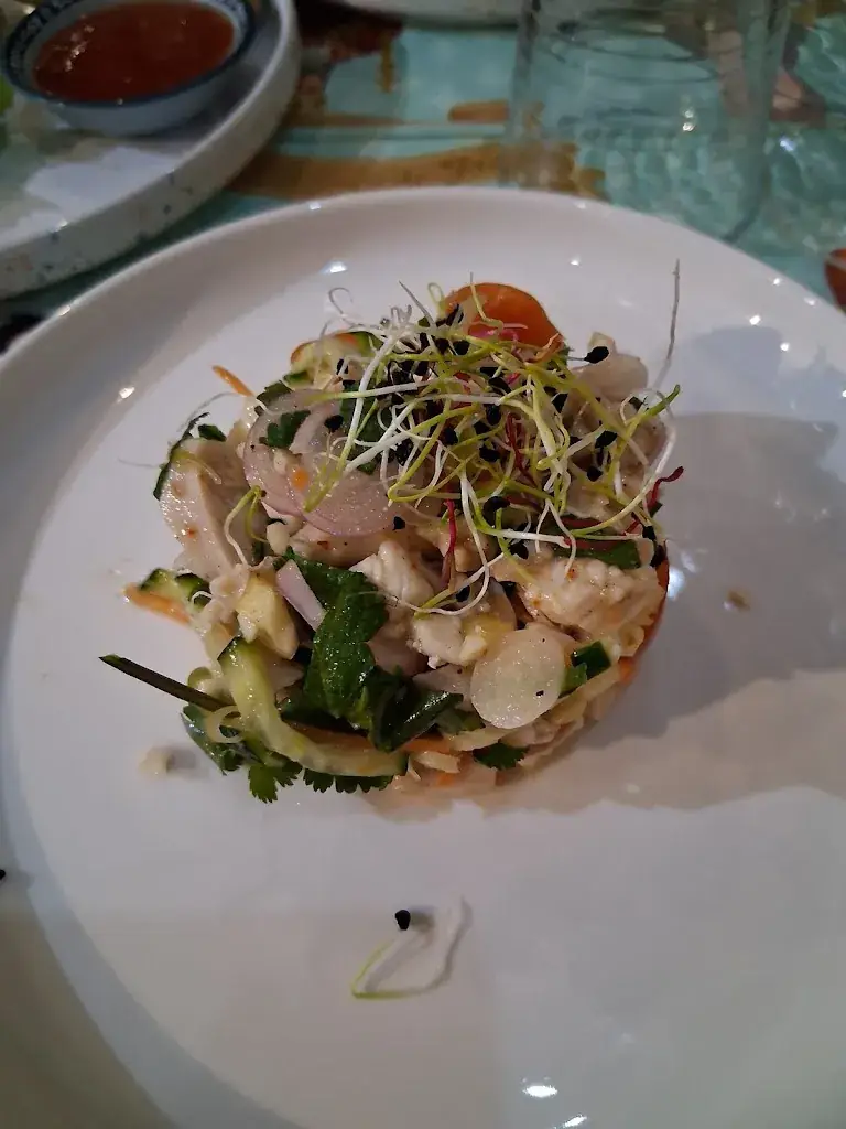 Amelie Brianne_Délices d'Asie_Saint-Aignan_review