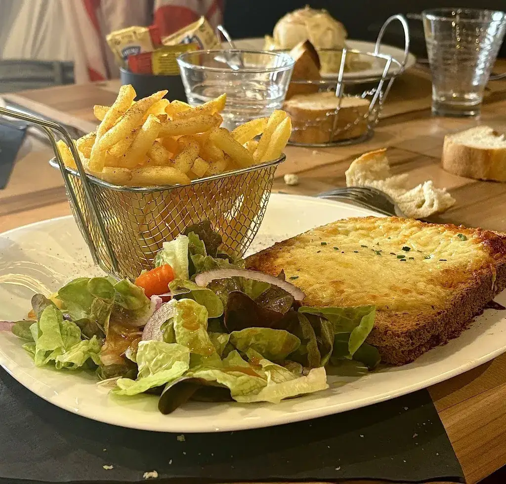 Café de la Ville_Saint-Florent-sur-Cher_slider_image_2