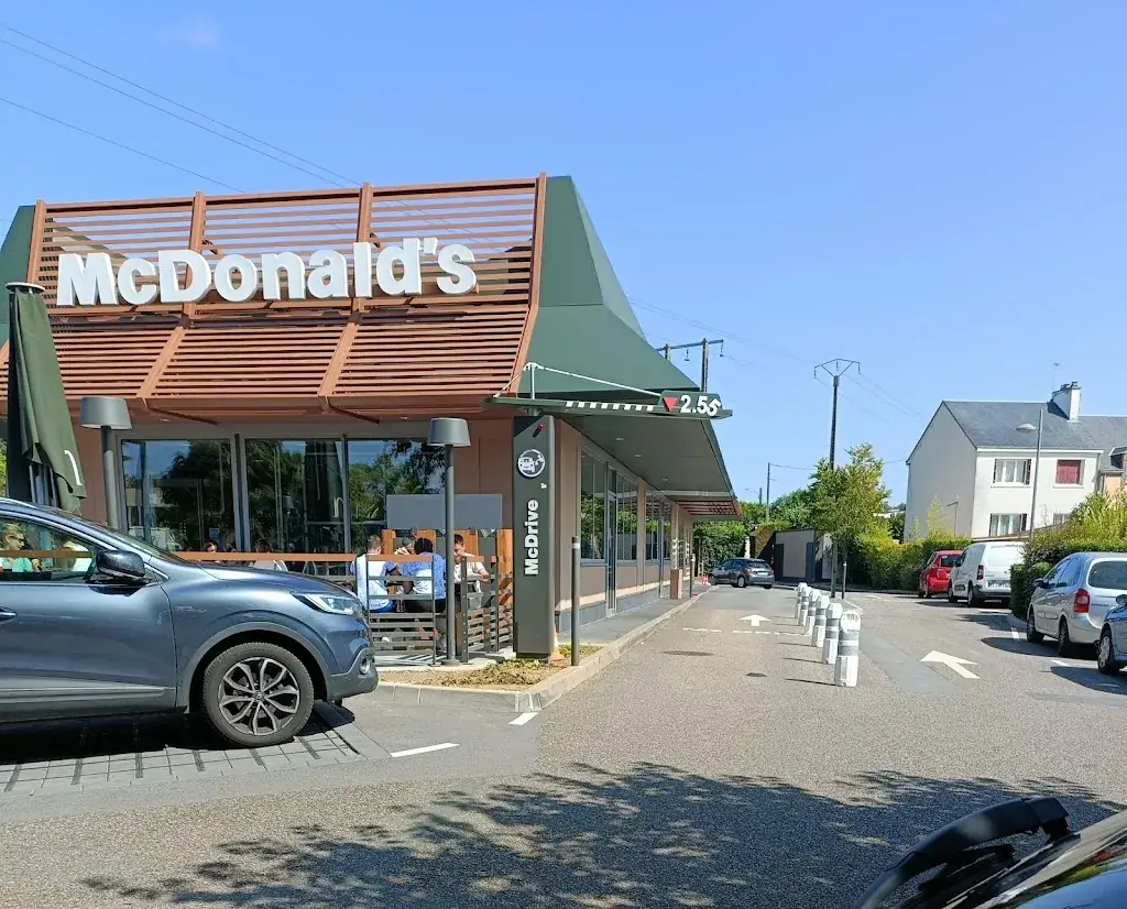 McDonald's restaurant in Nogent-le-Rotrou