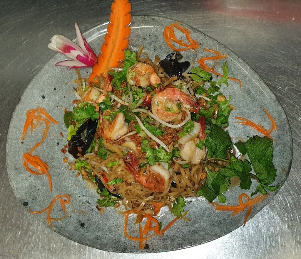 Restaurant Sun and Moon_Caluire-et-Cuire_slider_image_3