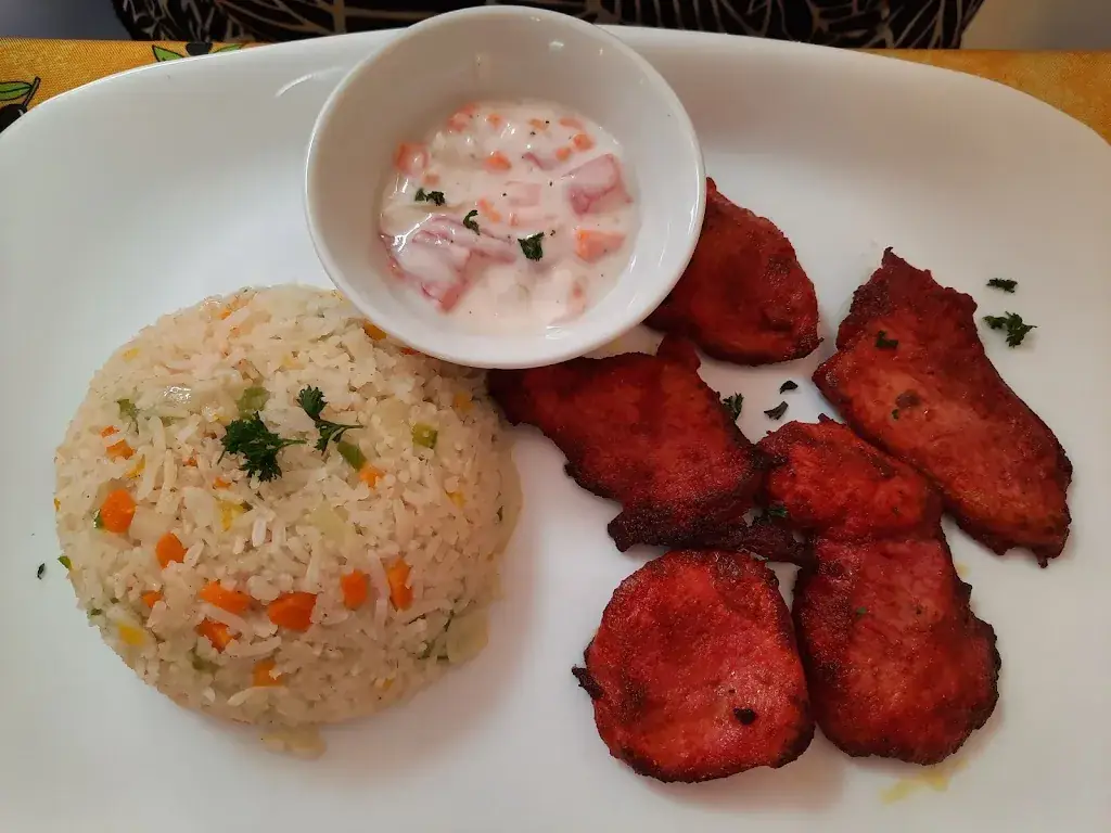 Bar Restaurant Lignac_Saint-Gaultier_slider_image_3