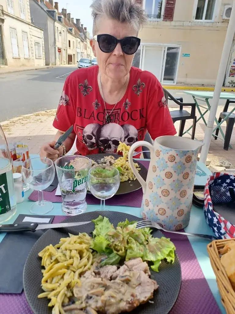 Menu_ALLO ALLO Brasserie_Saint-Gaultier_image_2