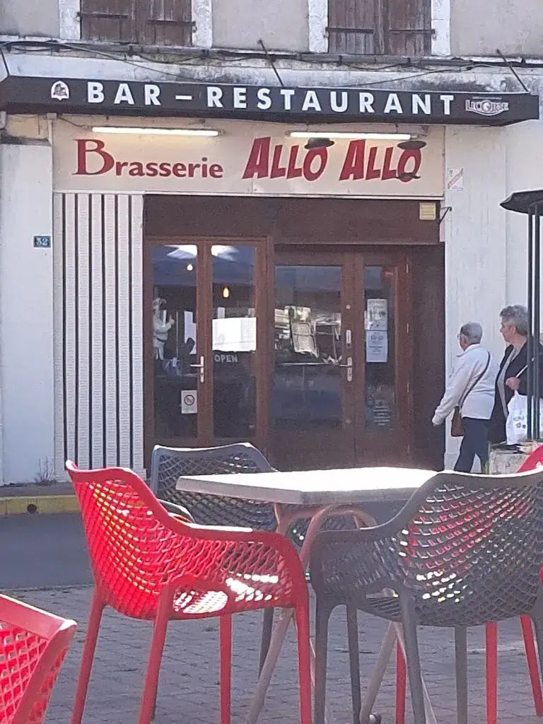 ALLO ALLO Brasserie_Saint-Gaultier_slider_image_3