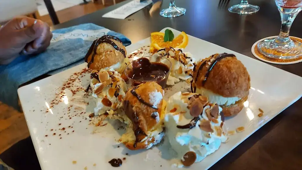 Restaurant le GrandOuest_Saint-Doulchard_slider_image_2