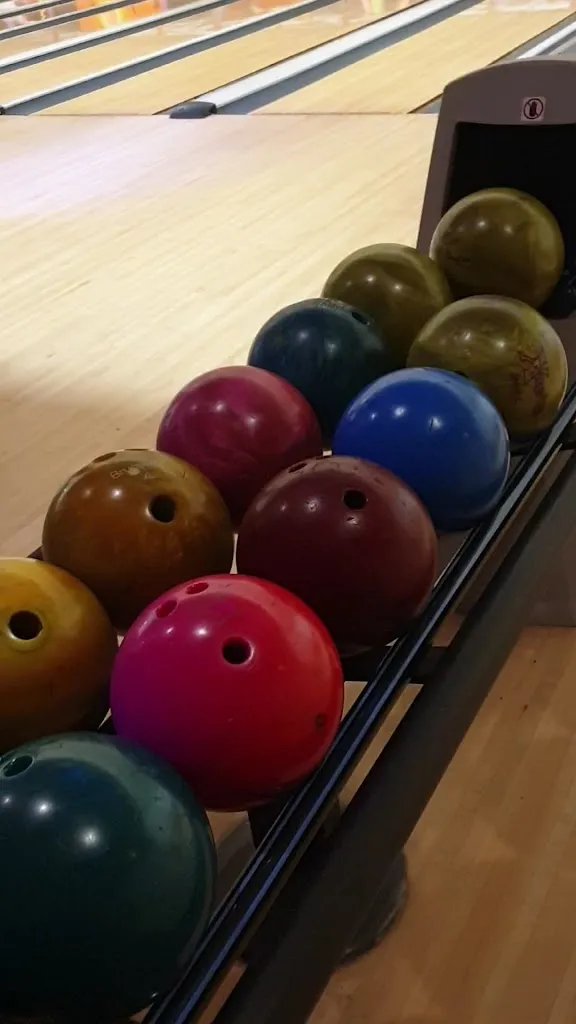 Espace Bowling_Saint-Doulchard_slider_image_2