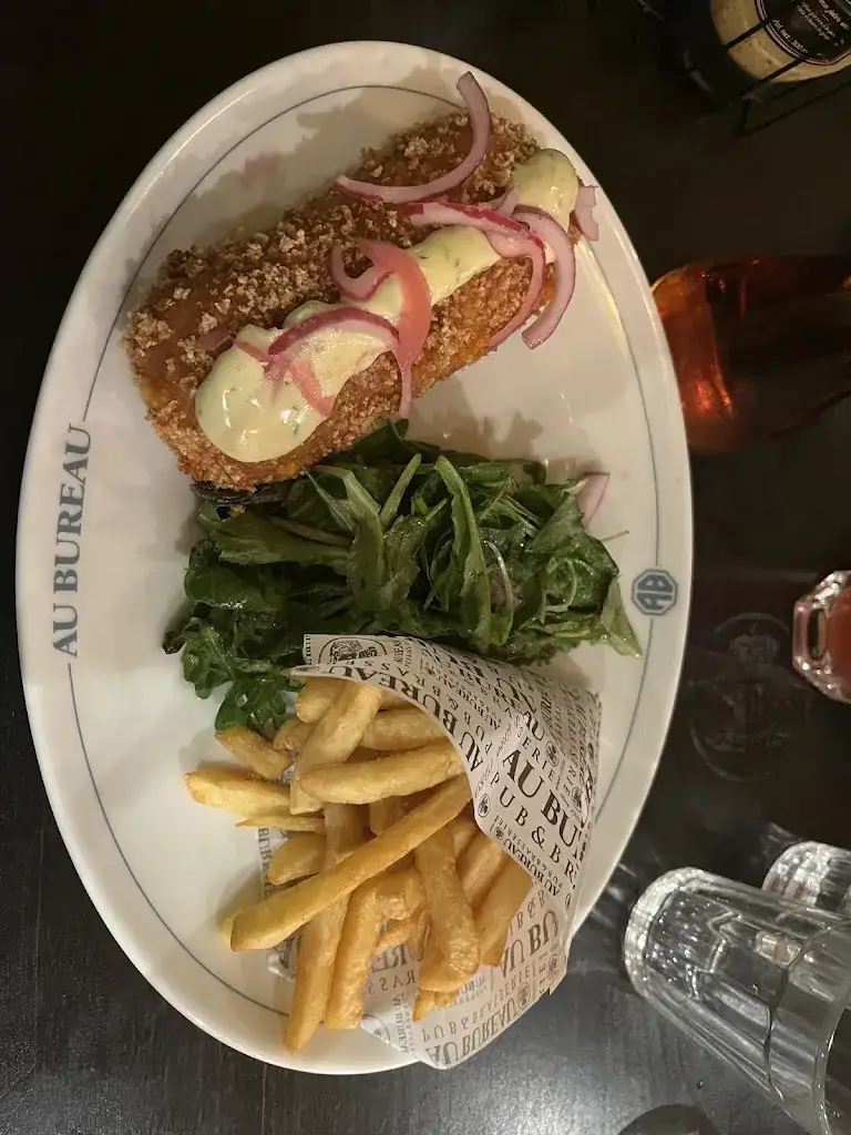 Pierre Moulineau_Au Bureau - Pub et Brasserie St Doulchard_Saint-Doulchard_recensione