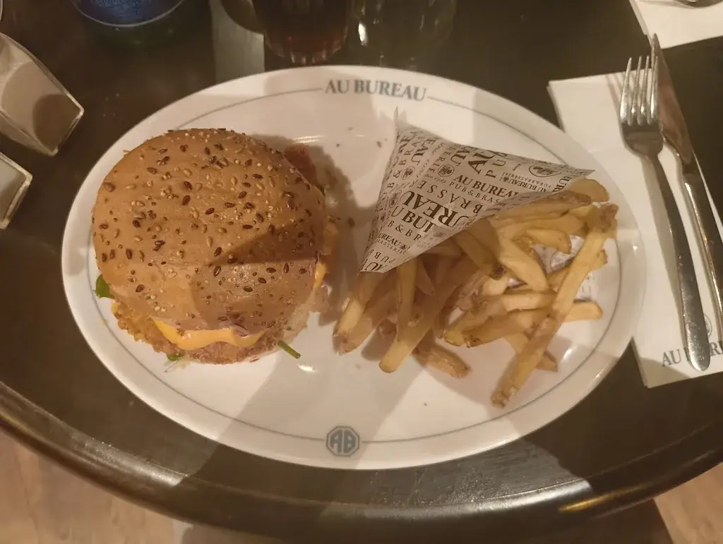 Ethan Alcaraz_Au Bureau - Pub et Brasserie St Doulchard_Saint-Doulchard_recensione