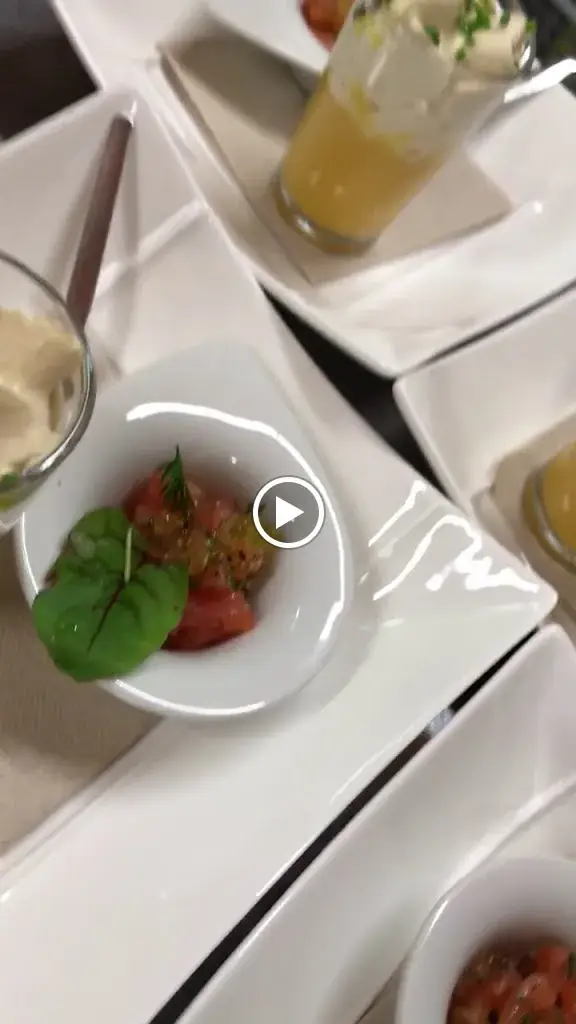 Restaurant LE M_Ambert_slider_image_2