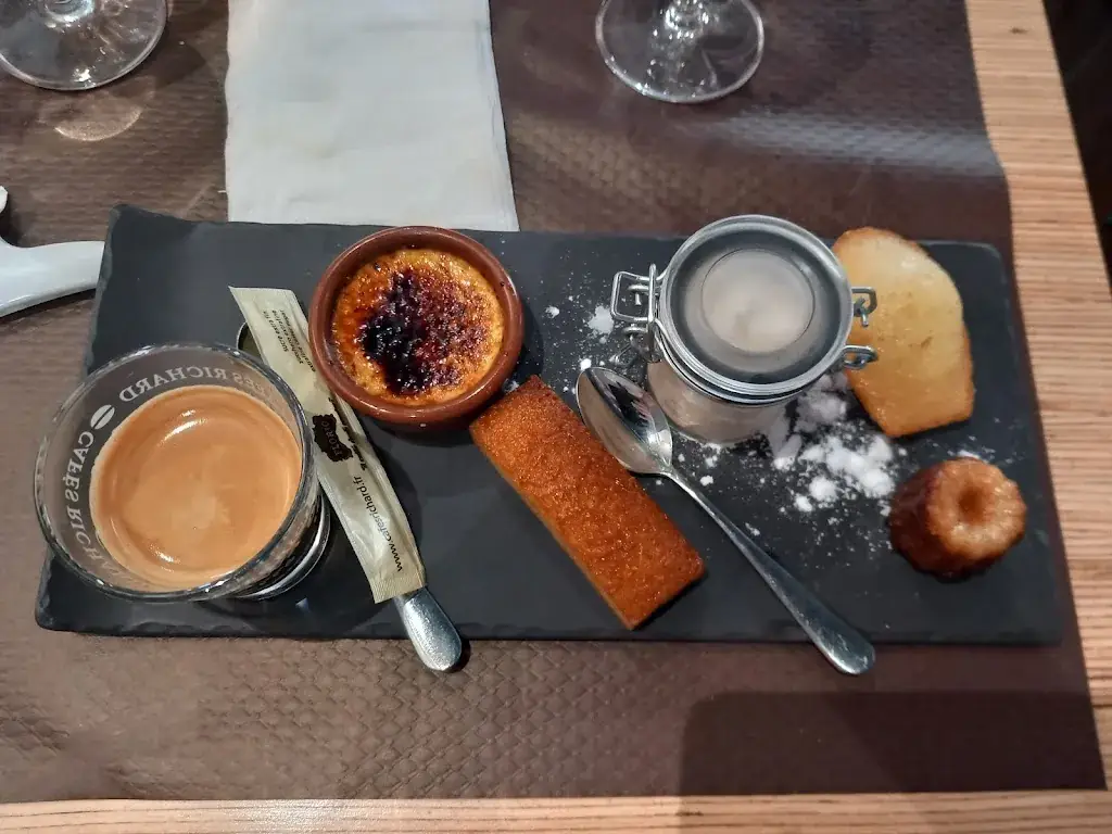 Menu_La Rotonde_Saint-Amand-Montrond_image_3