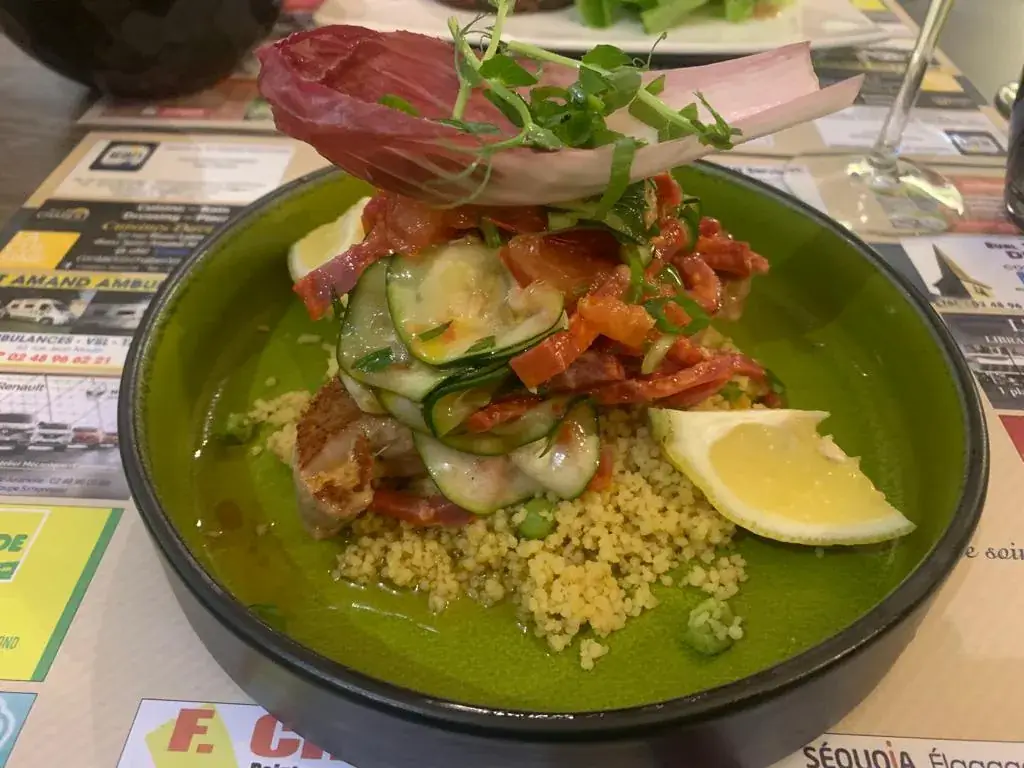 Ioana Sanpetrean_Bistro des Halles_Saint-Amand-Montrond_review