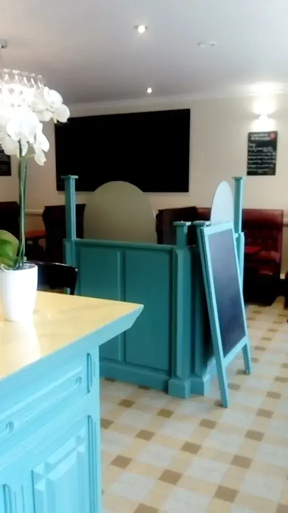 Bistro des Halles_Saint-Amand-Montrond_slider_image_2