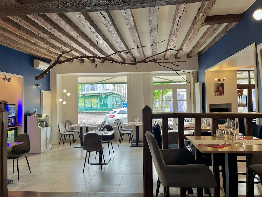 docteur clement_Restaurant La Place_Saint-Amand-Montrond_review