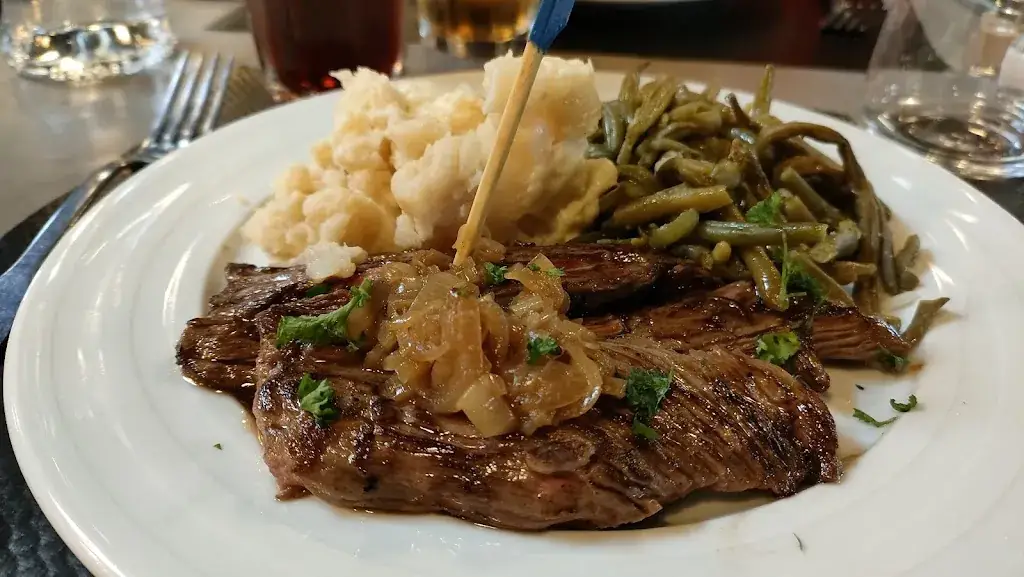 Patrice Moniteur guide de pêche_Retro Gourmand_Fontenay-sur-Eure_review