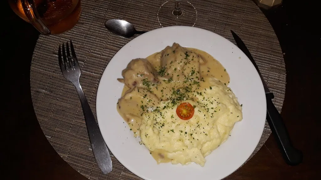 A_Saint-Georges-sur-Eure_slider_image_3