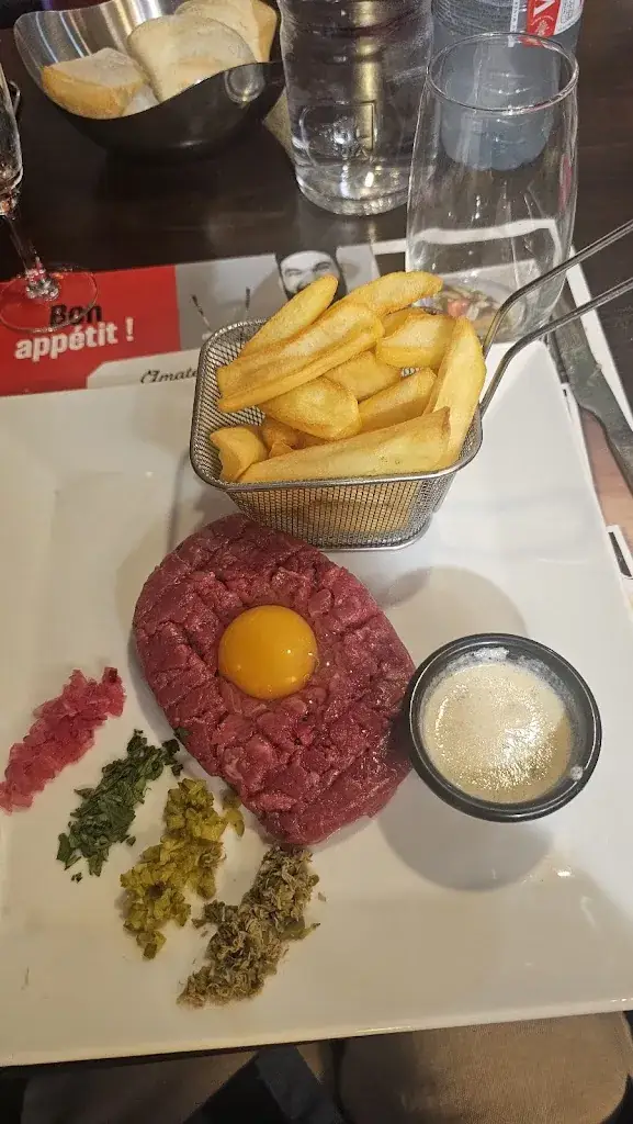 michel Odye_Poivre Rouge_Saint-Germain-du-Puy_review