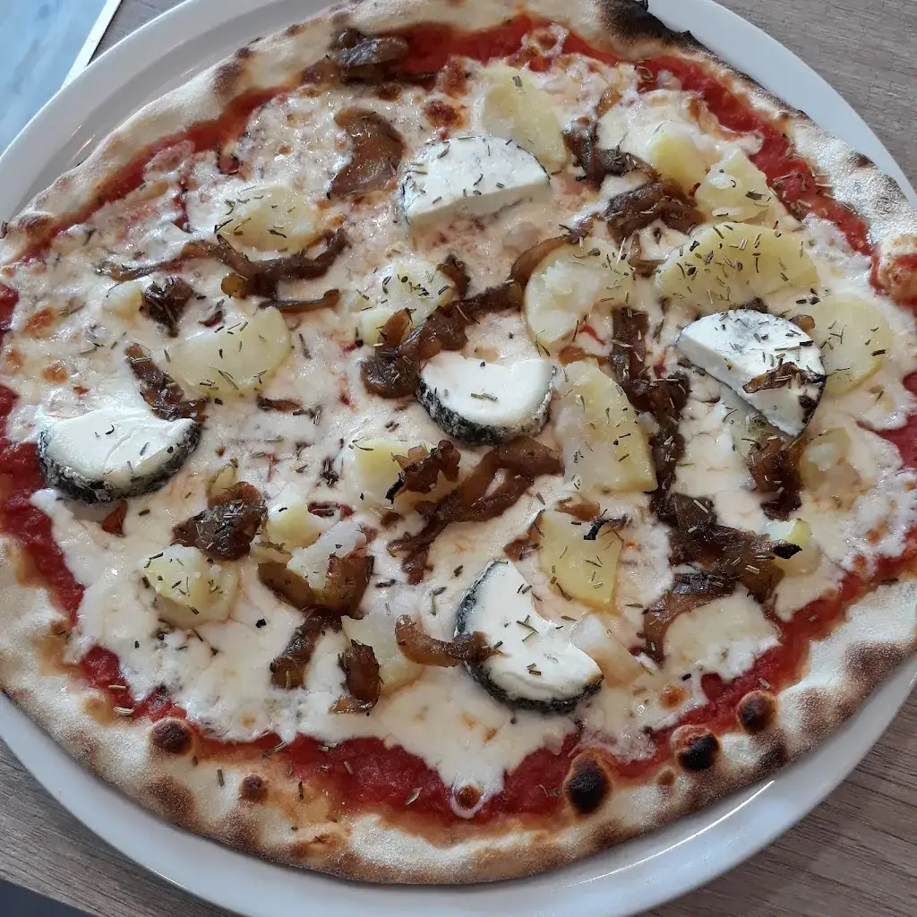 Menu_Artisanal Pizza🍕_Saint-Germain-du-Puy_image_5