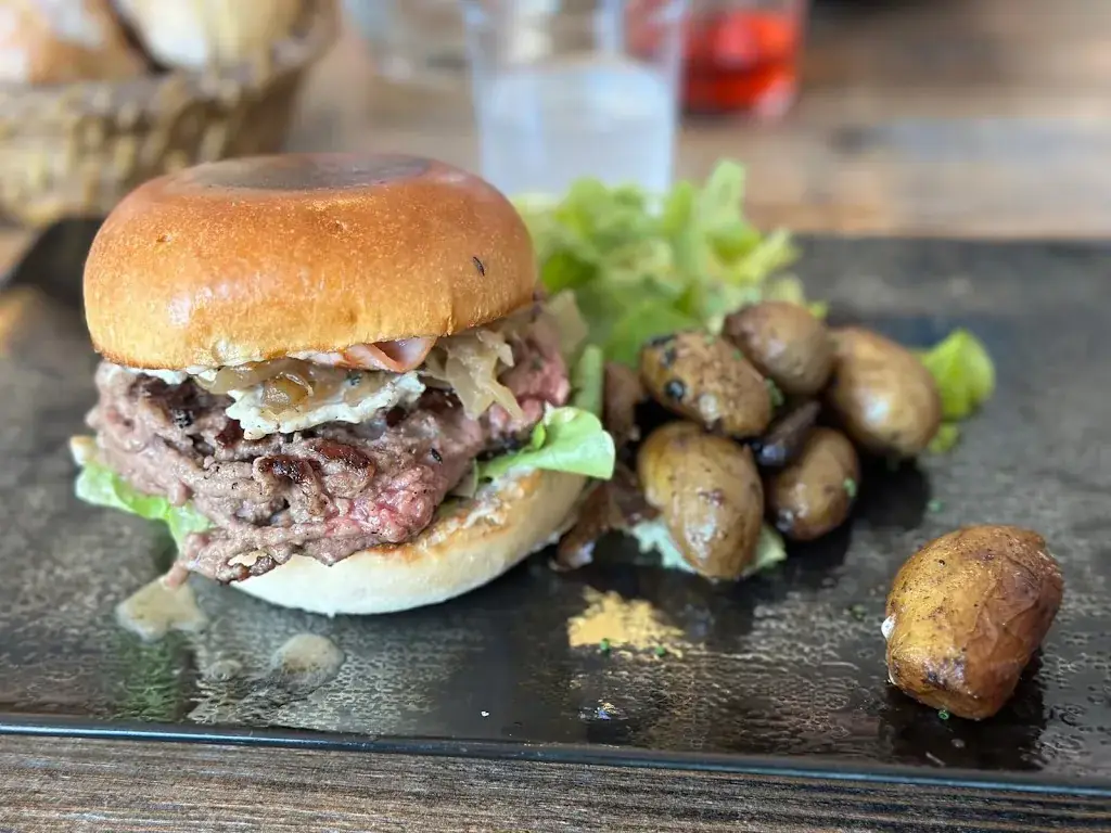 Sanne W_L ' ATELIER_Saint-Épain_avis