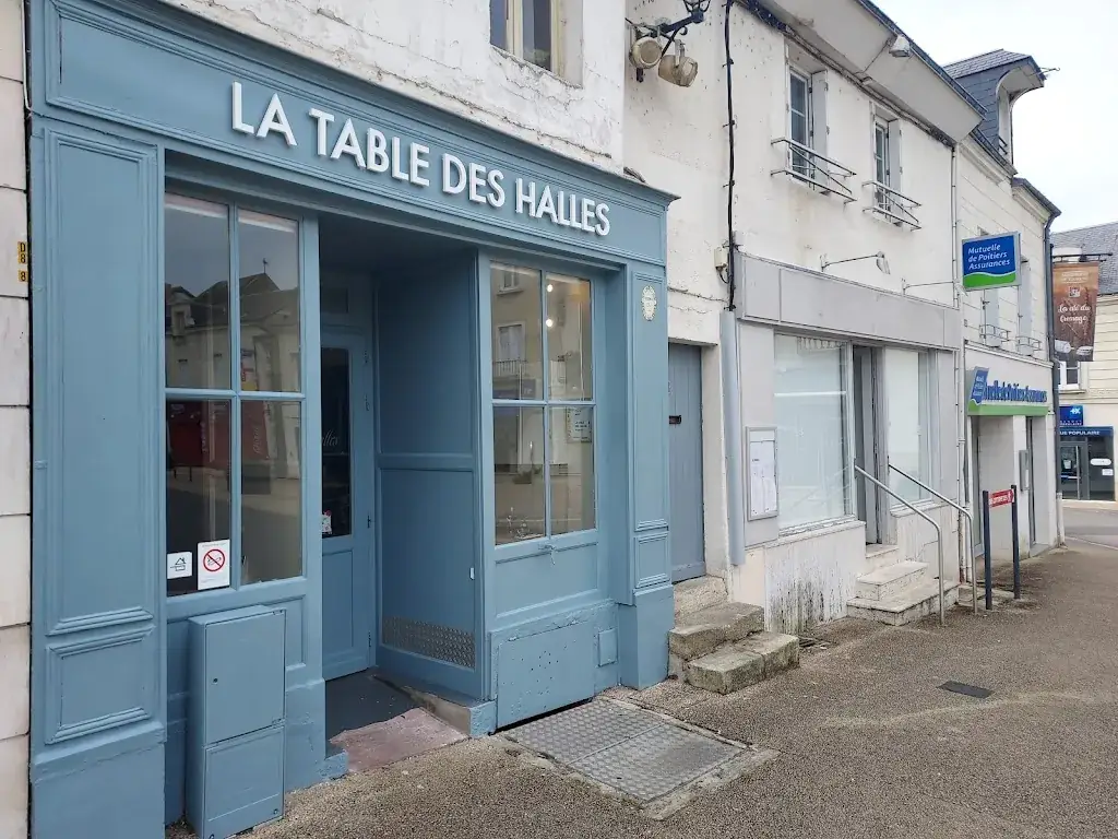 La Table des Halles Restaurant in Sainte-Maure-de-Touraine