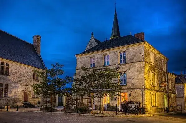 Auberge Jeanne d'Arc | Restaurant Traditionnel - Traiteur | Sud Touraine_Sainte-Catherine-de-Fierbois_slider_image_3