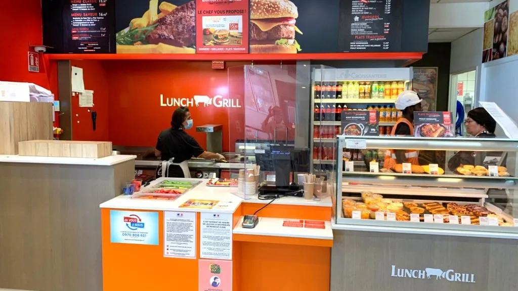 Lunch Grill restaurant in Saint-Épain