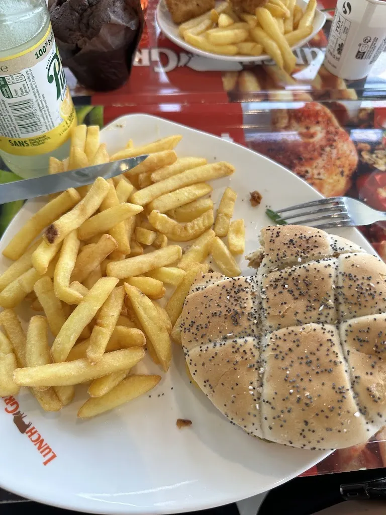 Lunch Grill_Saint-Épain_slider_image_2