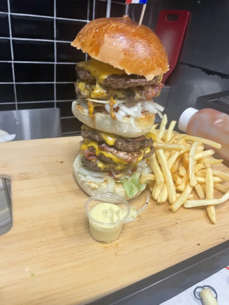 Menu_BAR À BURGER SAINT LAURENT NOUAN_Saint-Laurent-Nouan_immagine_7