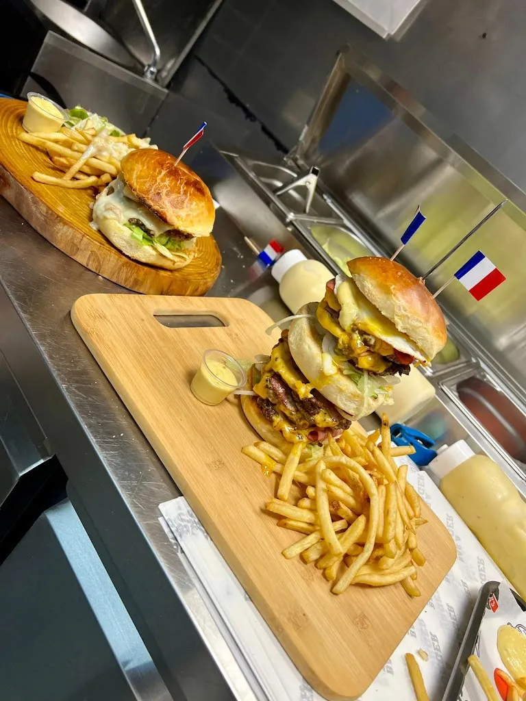 Menu_BAR À BURGER SAINT LAURENT NOUAN_Saint-Laurent-Nouan_immagine_8