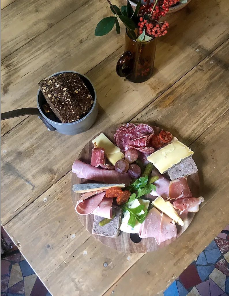 Le Temps d'Aime Bar-Tabac-Epicerie ristorante a Saint-Martin-sur-Ocre