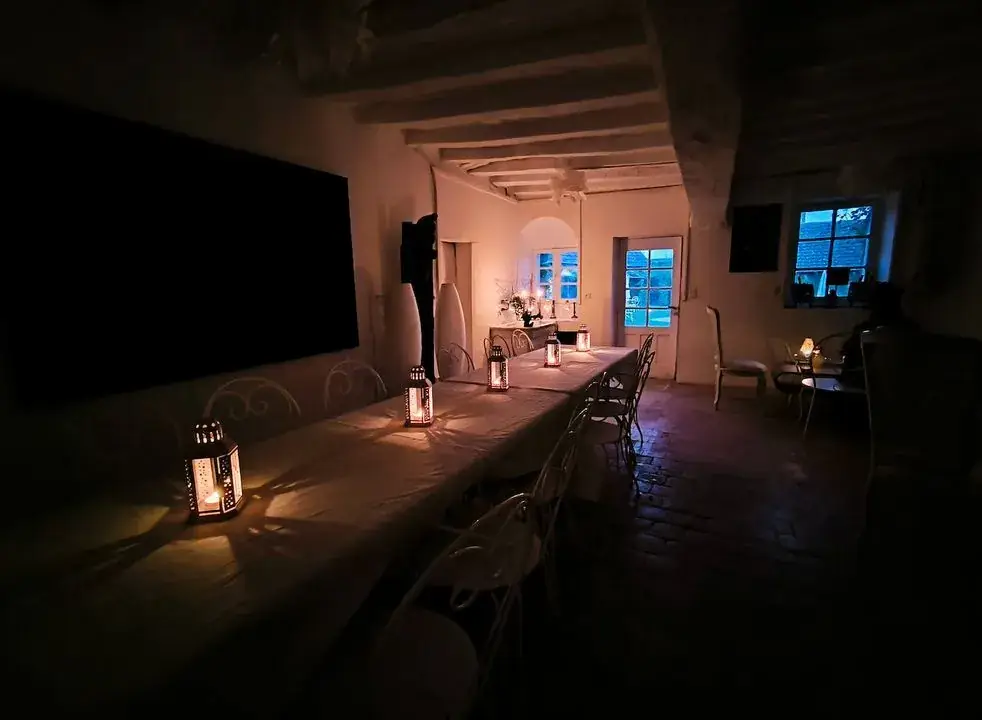 LA TABLE FLEURIE des jardins Charlemagne _Saint-Martin-sur-Ocre_slider_image_3