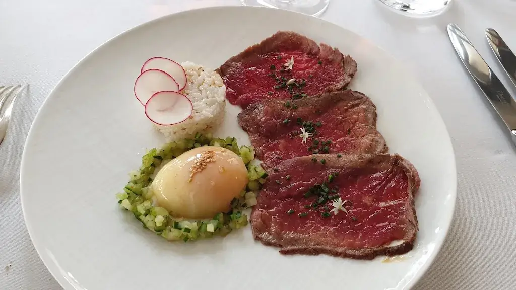 Les 3 Cépages restaurant in Reuilly