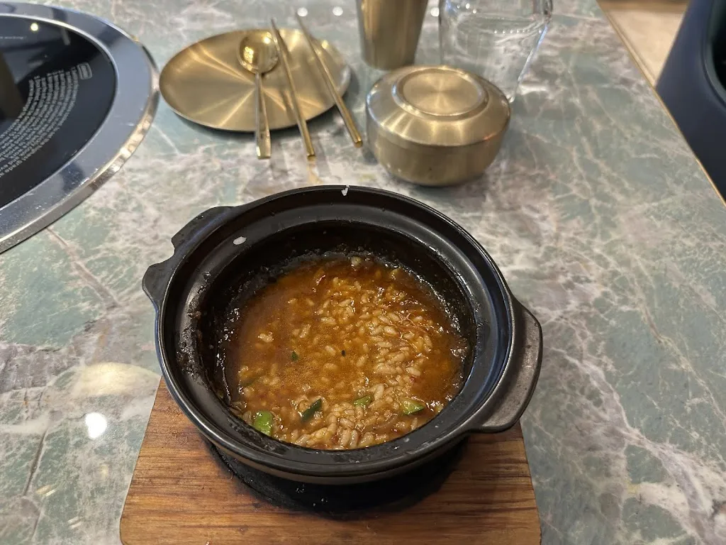 Anton Zakharov_Haengbok_Paris_review