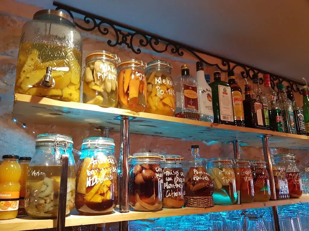 Restaurant Hotel L'Aigle_Paris_slider_image_3