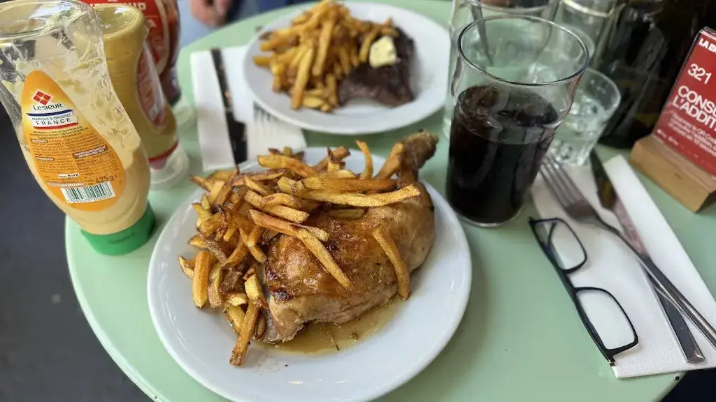 Yuu_La cantine diderot_Paris_review