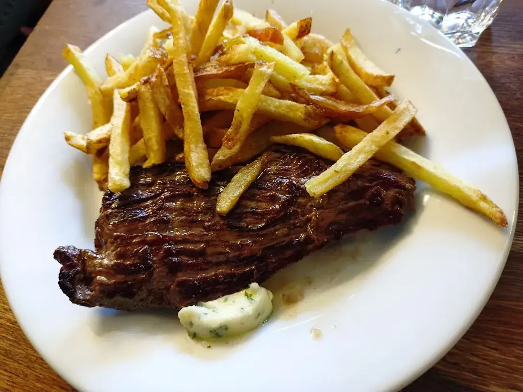 SVC_La cantine diderot_Paris_review