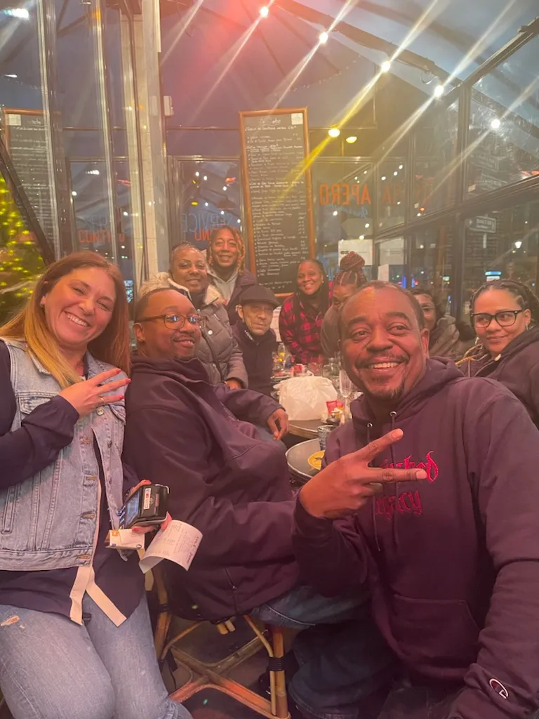 Calvin Dodd _Le Globe_Paris_review