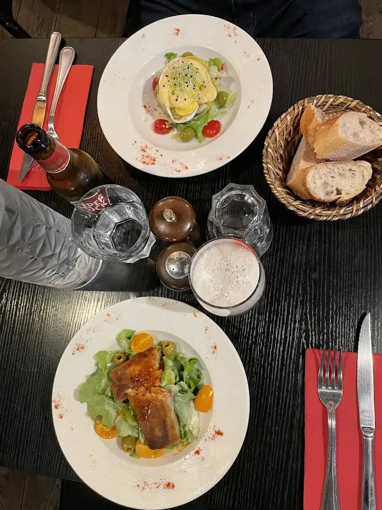 Vivian_Le 217 Brasserie Restaurant_Paris_review