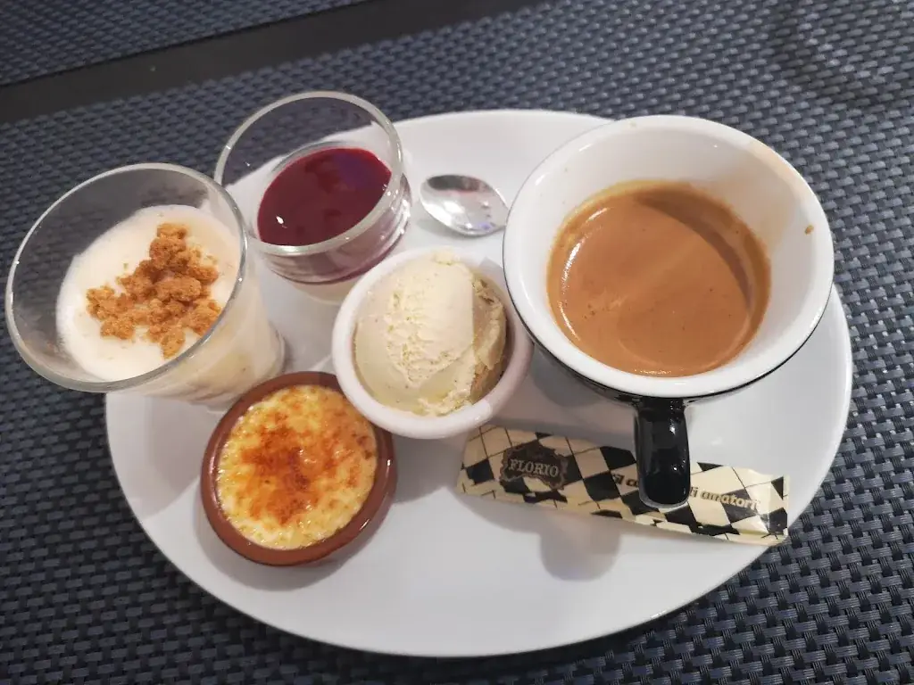 Loïc Da Costa_LE DON CAMILLO_Lèves_review