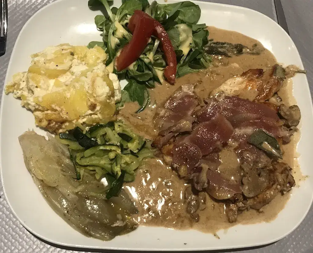 Nathalie Rolland_L'Escale du port Arthur_Saint-Hilaire-Saint-Mesmin_review