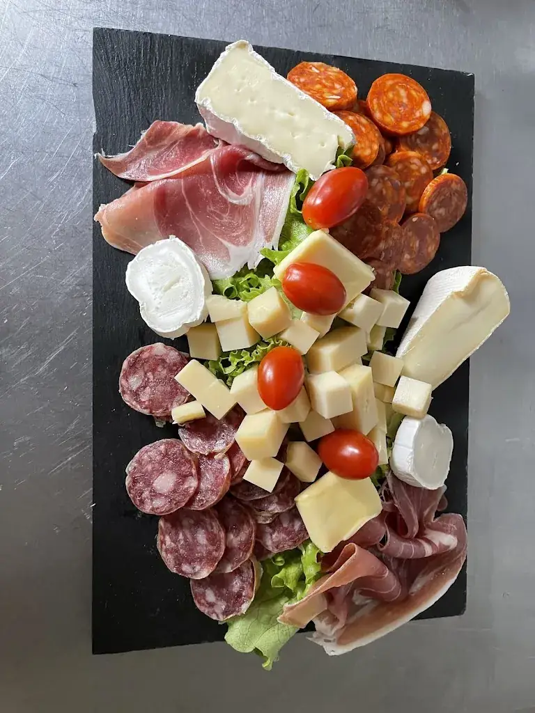 Le Saint Sulpice_Saint-Sulpice-de-Pommeray_slider_image_2