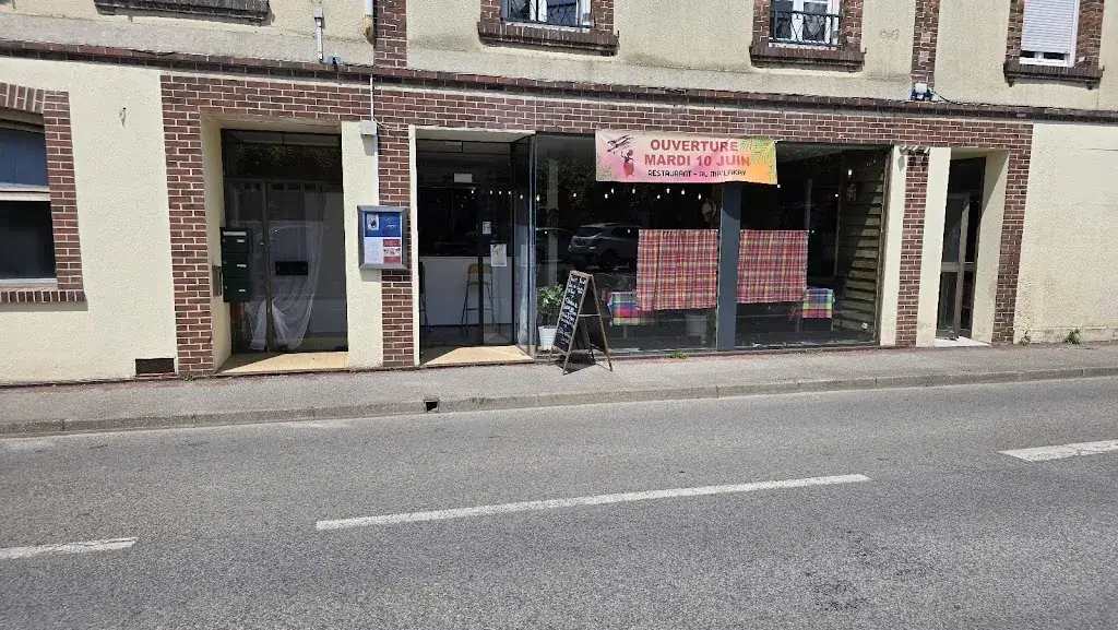 RESTAURANT AU MA'LAKAY restaurant in Saint-Rémy-sur-Avre