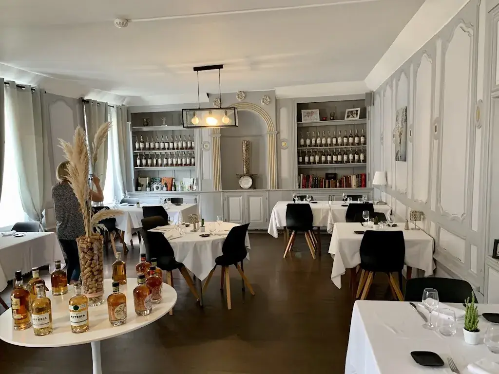 Restaurant Le Grand Cerf_Nonancourt_slider_image_1