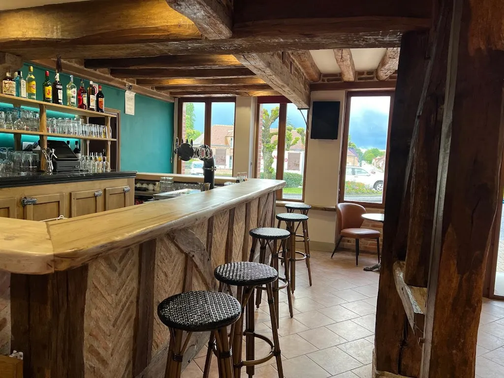 Au Lit On Dort restaurant in Saint-Viâtre